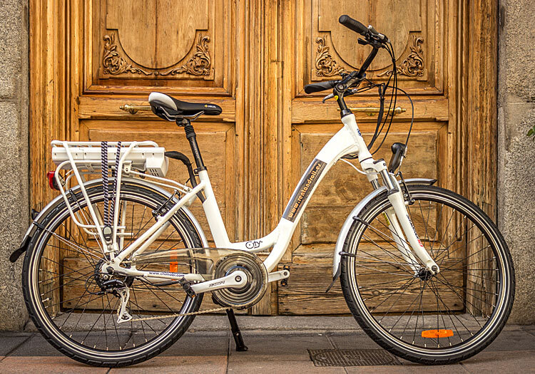 Profecía temporal arma Alquiler de bicis eléctricas en Madrid | Bicicletas e bike | Rent and Roll