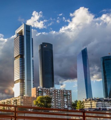 4 torres Rutas urbanas en bicicleta Madrid